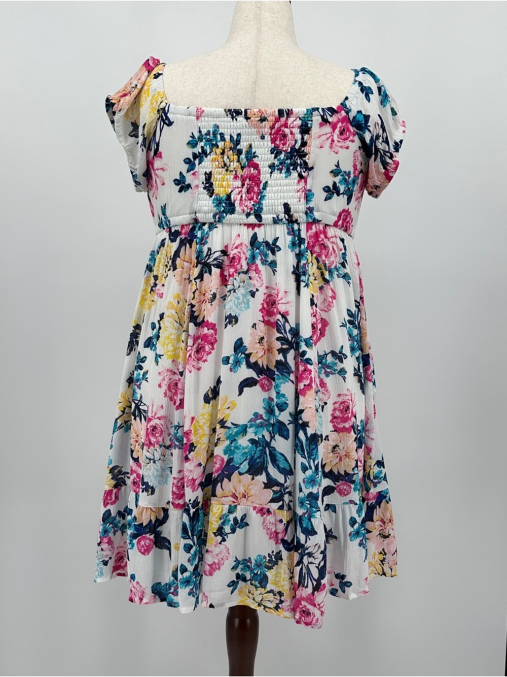 torrid Mini Gauze Puff Sleeve Skater Dress Size 0X  Item#17648268 - Picture 2 of 9